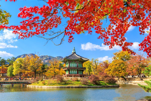 South Korean building by a lake.