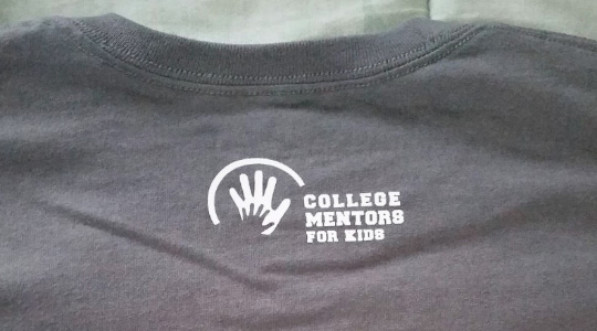 T-Shirt Back Says College Mentors for Kids