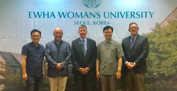 UE president Thomas A. Kazee and vice president of enrollment and marketing Shane Davidson visited Ewha Womans University in July 2016.